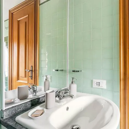 Bright Via Veneto Appartement
